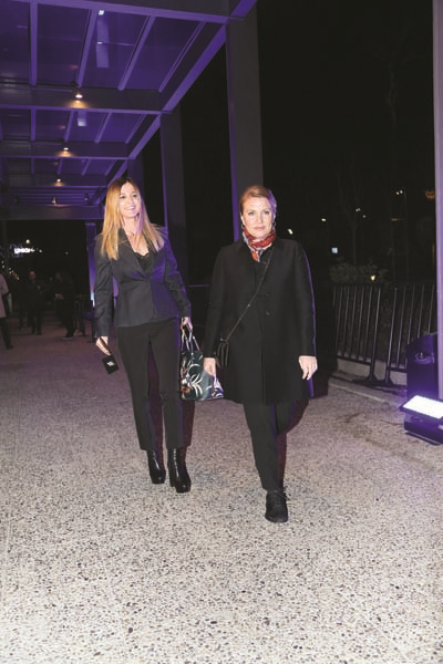 ÇILGIN GÖSTERİ FUERZA BRUTA  BİR KEZ DAHA BÜYÜLEDİ 