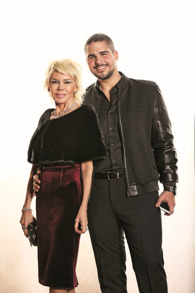 ALEM&RAFFLES ISTANBUL KIŞA MERHABA PARTİSİ’NDE ZEYNEL ABİDİN’İN OBJEKTİFİNDEN ÖZEL KARELER