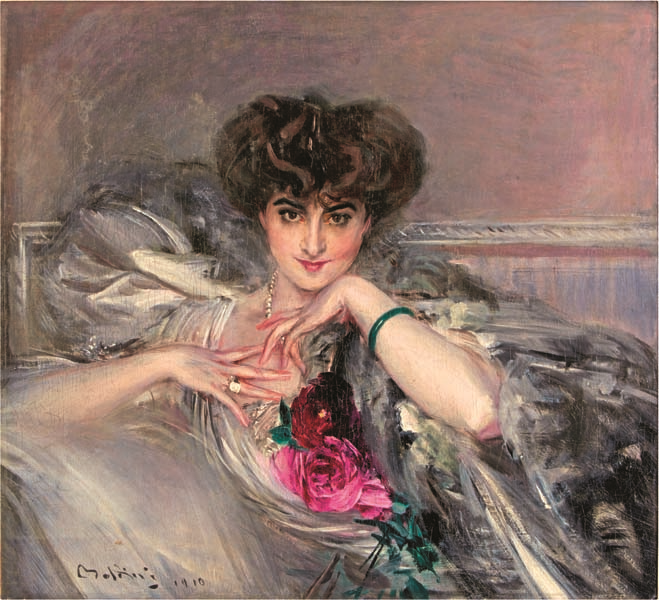 YELDA İPEKLİ LÜKSLERİNİ ALEM’E ANLATTI 