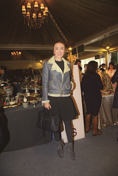 OTİZMLİ ÇOCUKLAR YARARINA YILBAŞI ALIŞVERİŞ ŞENLİĞİ 