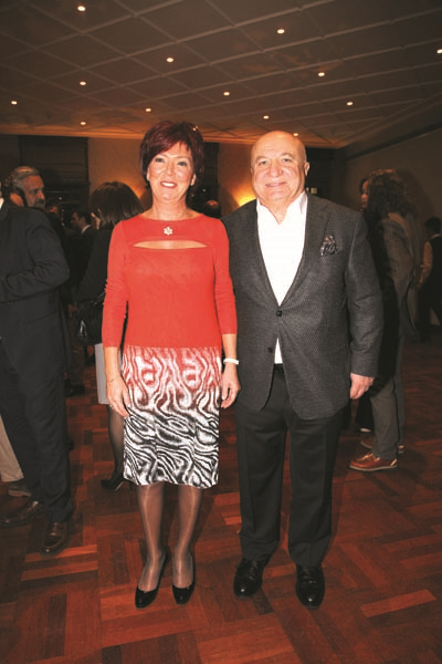 VAHŞİ DOĞA FOTOĞRAFÇISINDAN “KENYA’NIN YABAN YÜZÜ”