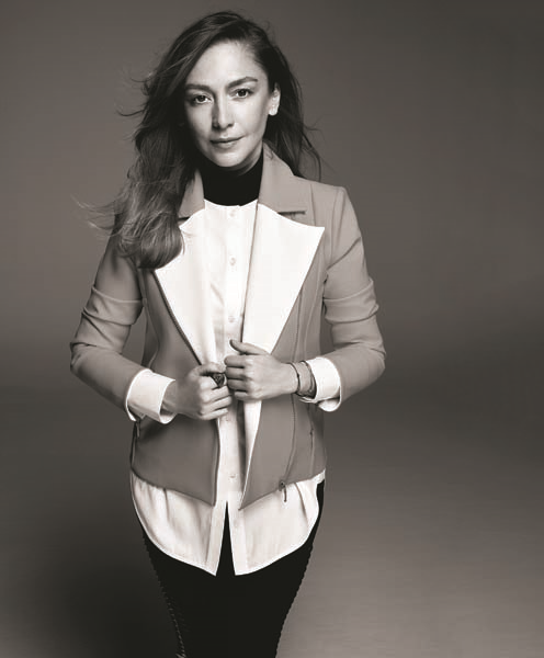 CEMİYETİN ÜNLÜ İSİMLERİNİN YENİ YIL DİLEKLERİ