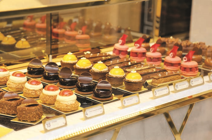 ZARİF FRANSIZ PASTACILIĞI  