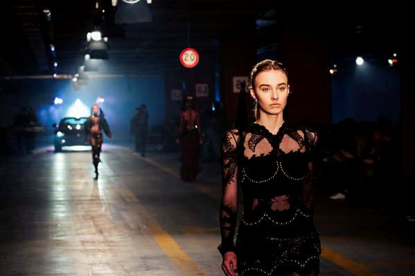 RAISA &VANESSA SONBAHAR-KIŞ KOLEKSİYONU 