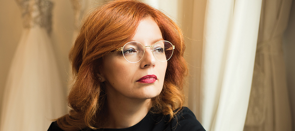 ALEM LOGOSUNA ÖZLEM SÜER DOKUNUŞU