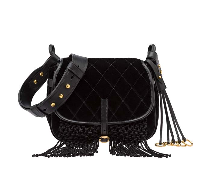 ÜNLÜLERİN FAVORİ ÇANTASI