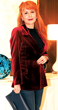 KERMESTE ALZHEIMER DERNEĞİ’NE DESTEK