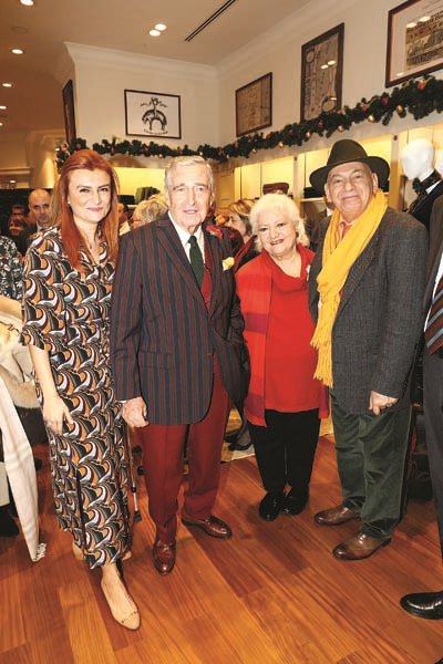 RAHMİ KOÇ VE SEMAHAT ARSEL’İN KATILIMIYLA  AÇILIŞ DAVETİ