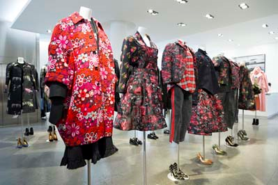 BU MAĞAZALAR FARKLI