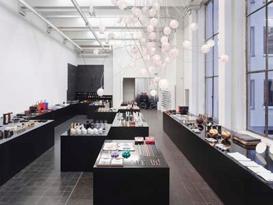 BU MAĞAZALAR FARKLI