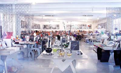 BU MAĞAZALAR FARKLI