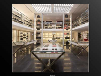 BU MAĞAZALAR FARKLI