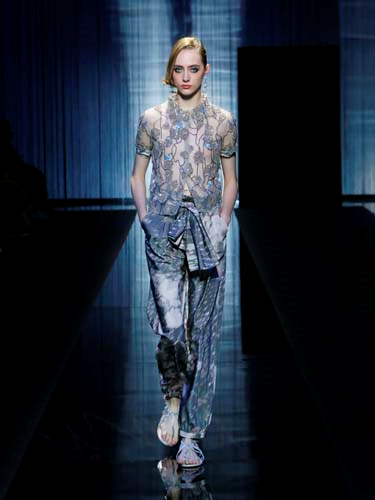 GIORGIO ARMANI 2017 İLKBAHAR/YAZ KADIN KOLEKSİYONU: CHARMANI