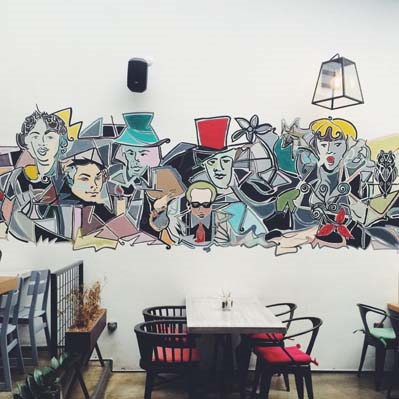 KARAKÖYÜN EN MEŞHUR MEKANLARININ EN SEVİLENLERİ 