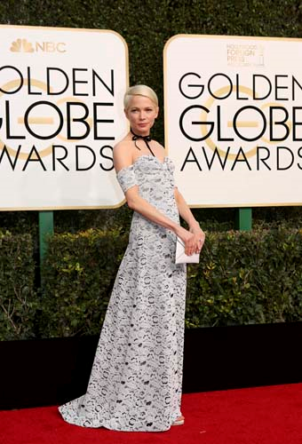 KIRMIZI HALININ EN ŞIK KADINLARI