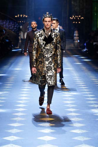 MİLANO MODA HAFTASI