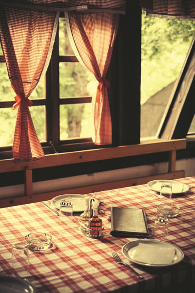 ZEYNEP ERDOĞAN LÜKSLERİNİ ALEM’E ANLATTI