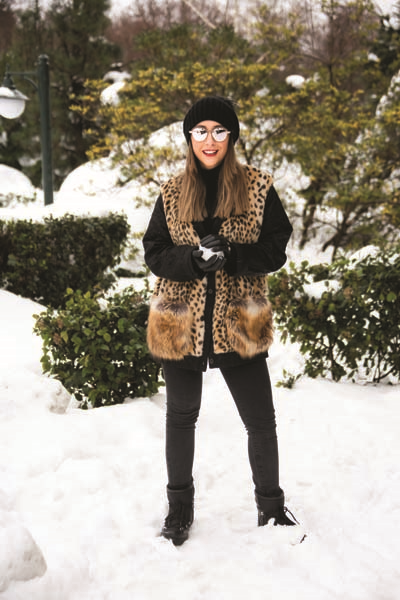 CEMİYETİN ÜNLÜ İSİMLERİNİN KAR KEYFİNE ORTAK OLDUK