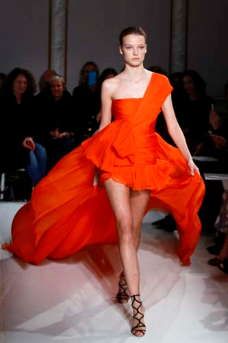 PARİS HAUTE COUTURE MODA HAFTASI