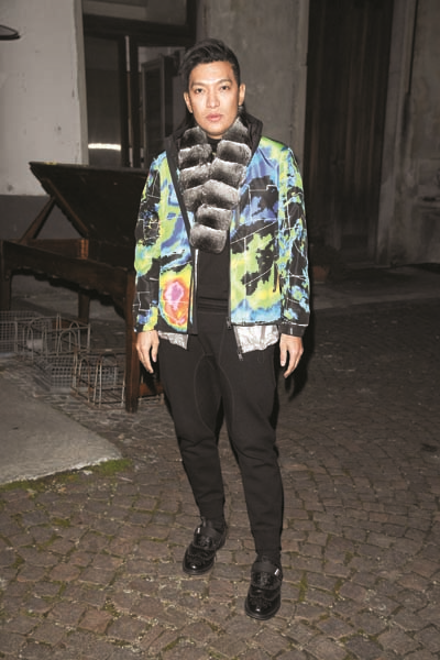 İKİZLERDEN RENKLİ PARTİ