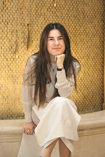 DİDEM ANTEBİ LÜKSLERİNİ ANLATTI 