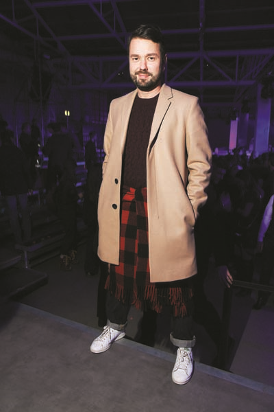 İKİZLERDEN RENKLİ PARTİ