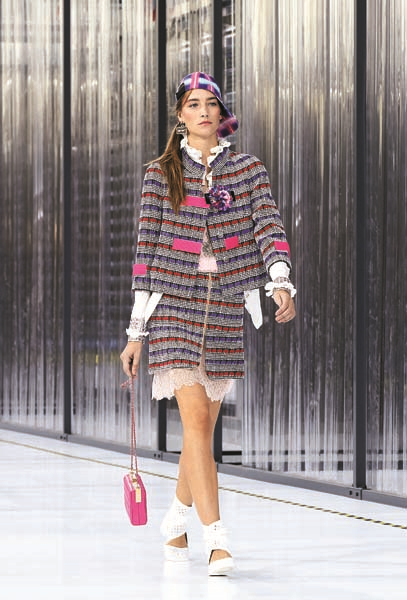 DİDEM ANTEBİ LÜKSLERİNİ ANLATTI 