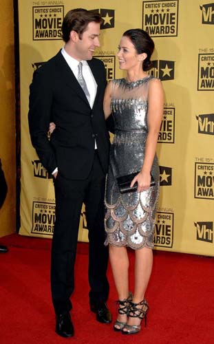 HOLLYWOODUN EN TARZ ÇİFTLERİ