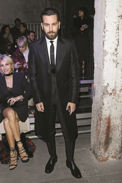 İKİZLERDEN RENKLİ PARTİ