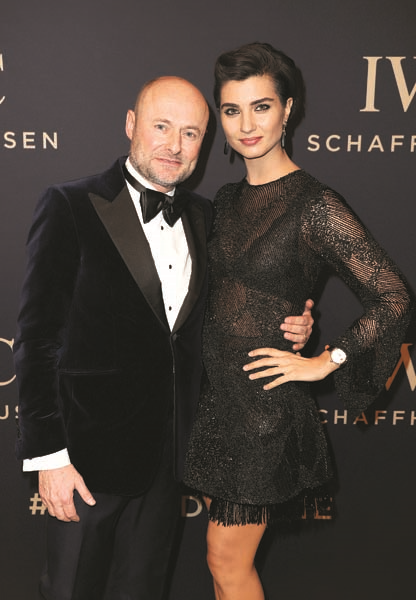 ZAMANIN GÜZELLİĞİNİ KEŞFETTİLER 