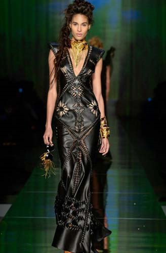 PARİS HAUTE COUTURE MODA HAFTASI SON BULDU