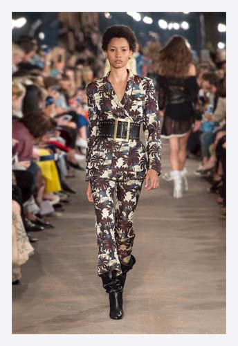 LORENZO SERAFINI 80LERDEN ESİNLENDİ