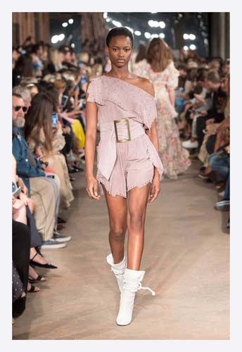 LORENZO SERAFINI 80LERDEN ESİNLENDİ