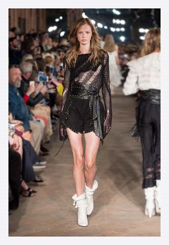 LORENZO SERAFINI 80LERDEN ESİNLENDİ