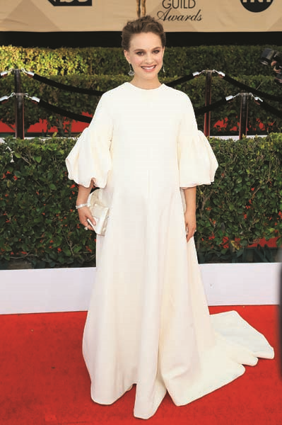 23. SCREEN ACTORS GUİLD ÖDÜLLERİ,  SAHİPLERİNİ BULDU