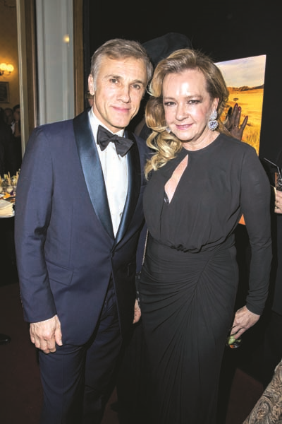 PARİSİN GÖBEĞİNDE GÖRKEMLİ DAVET 