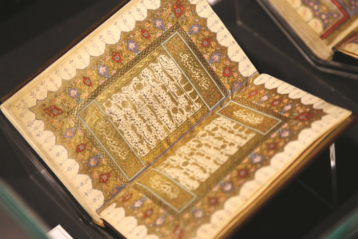 ‘‘HARFLERİN SANATA YANSIMASI’’ HAT KOLEKSİYONU BEYOĞLU’NDA