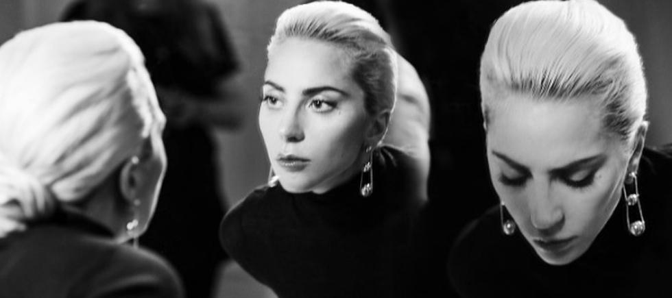 LADY GAGA REKLAM YÜZÜ OLDU