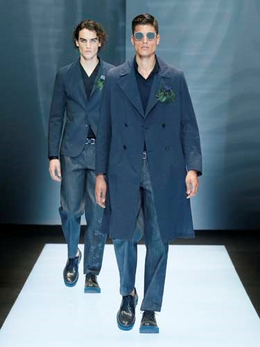 HAREKETLİ KLASİKLİK 