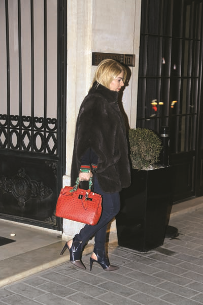 KARAKÖY’DE  ÖZEL KUTLAMA