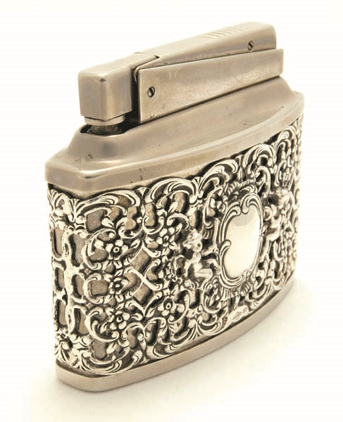 MERVE HASMAN SALVATORİ LÜKSLERİNİ ALEM’E ANLATTI