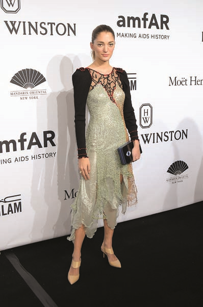 ARJANTİNLİ STİL İKONU SOFIA SANCHEZ DE BETAK DESENLERDEN VAZGEÇEMİYOR