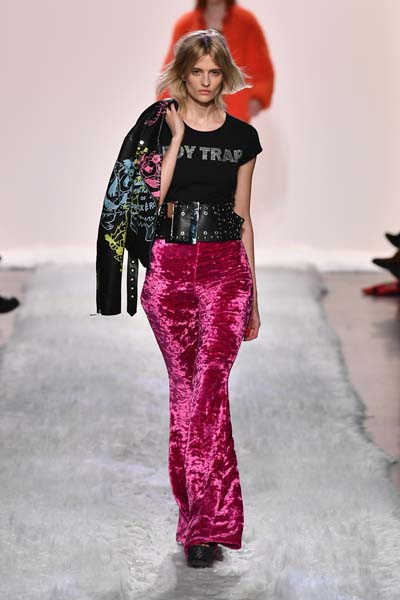 RENKLİ NEW YORK MODA HAFTASI