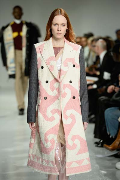 RAF SIMMONS’LI YENİ CALVIN KLEIN