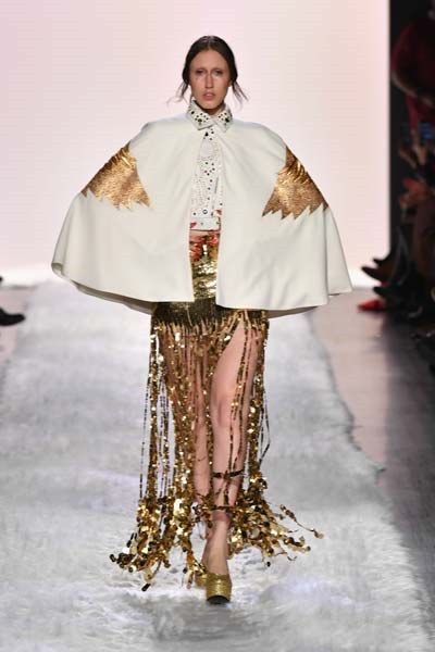 RENKLİ NEW YORK MODA HAFTASI