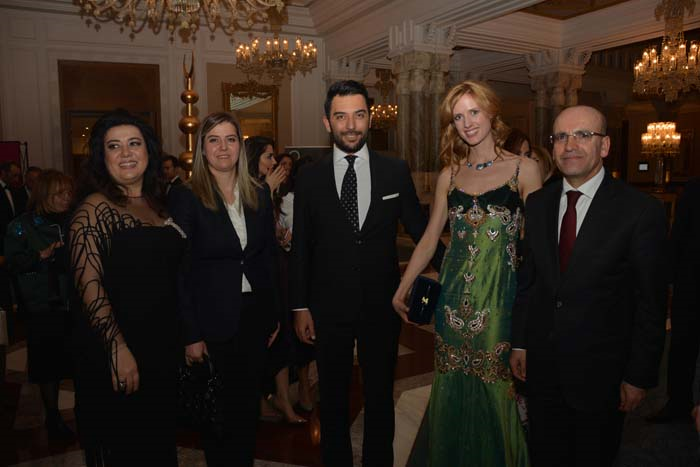 ÇIRAĞAN SARAYINDA ÇOK ÖZEL DAVET