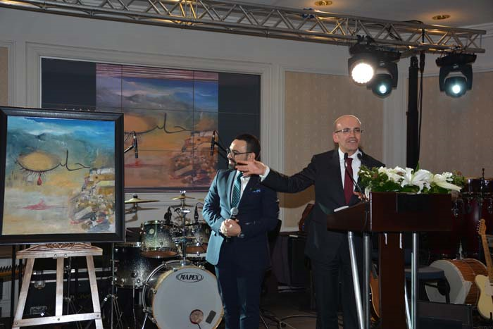 ÇIRAĞAN SARAYINDA ÇOK ÖZEL DAVET