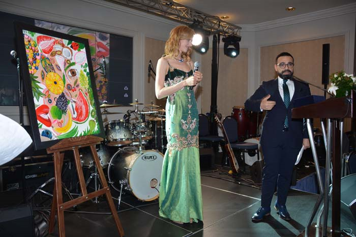 ÇIRAĞAN SARAYINDA ÇOK ÖZEL DAVET