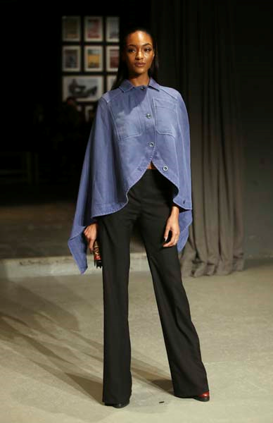 LONDRA MODA HAFTASINDA ÜNLÜLER GEÇİDİ