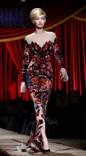 MİLANO MODA HAFTASININ ÖNE ÇIKANLARI